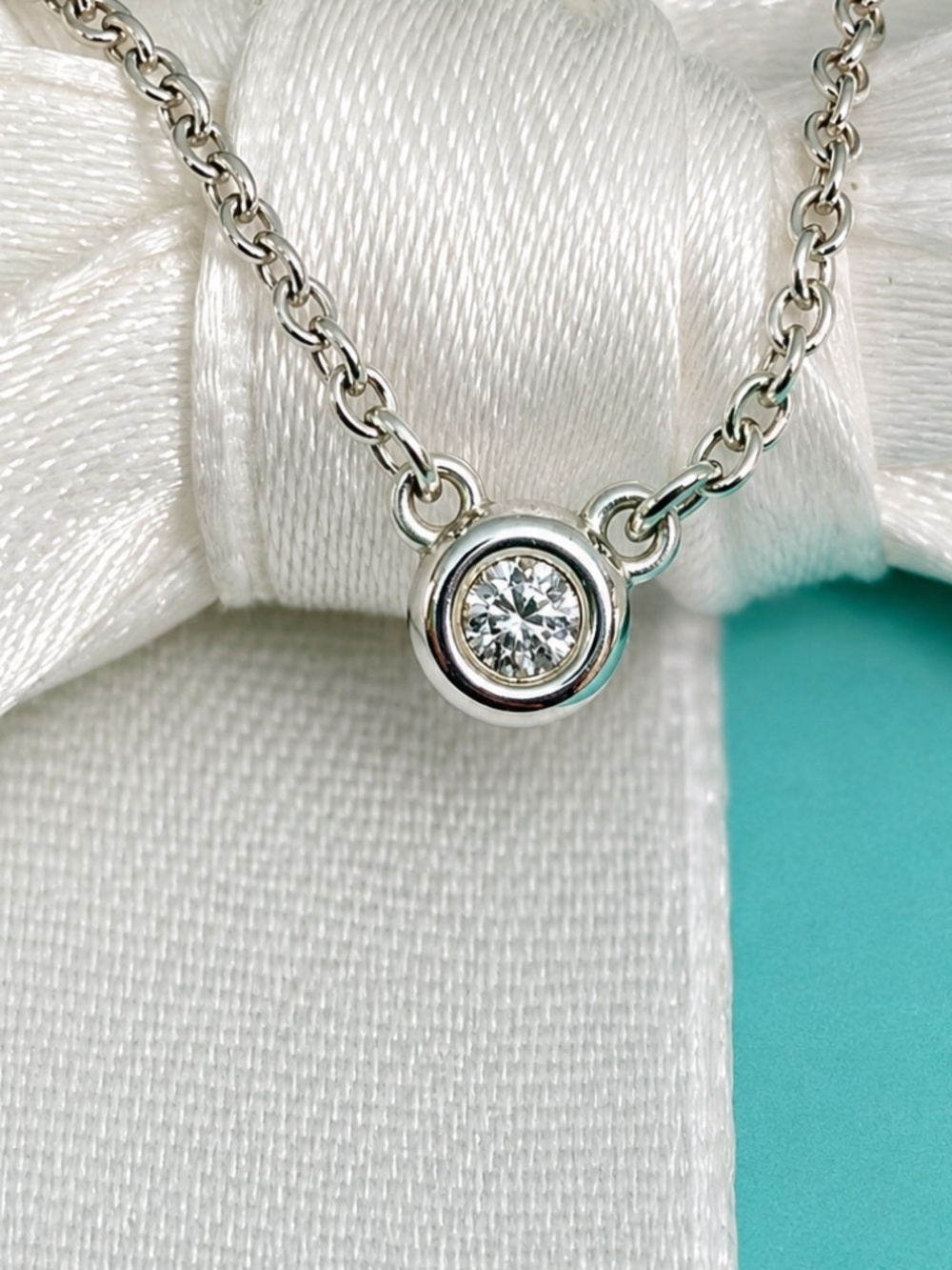 Tiffany & Co .03 Elsa Peretti diamond by the yard necklace silver 925 16” box